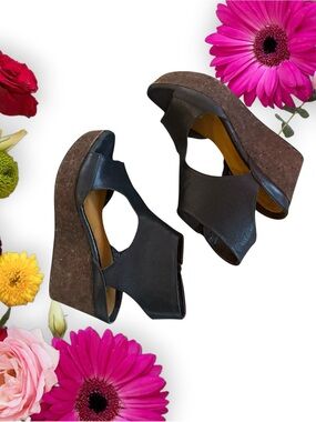 COCLICO Black Leather Cork Wedge Sandals